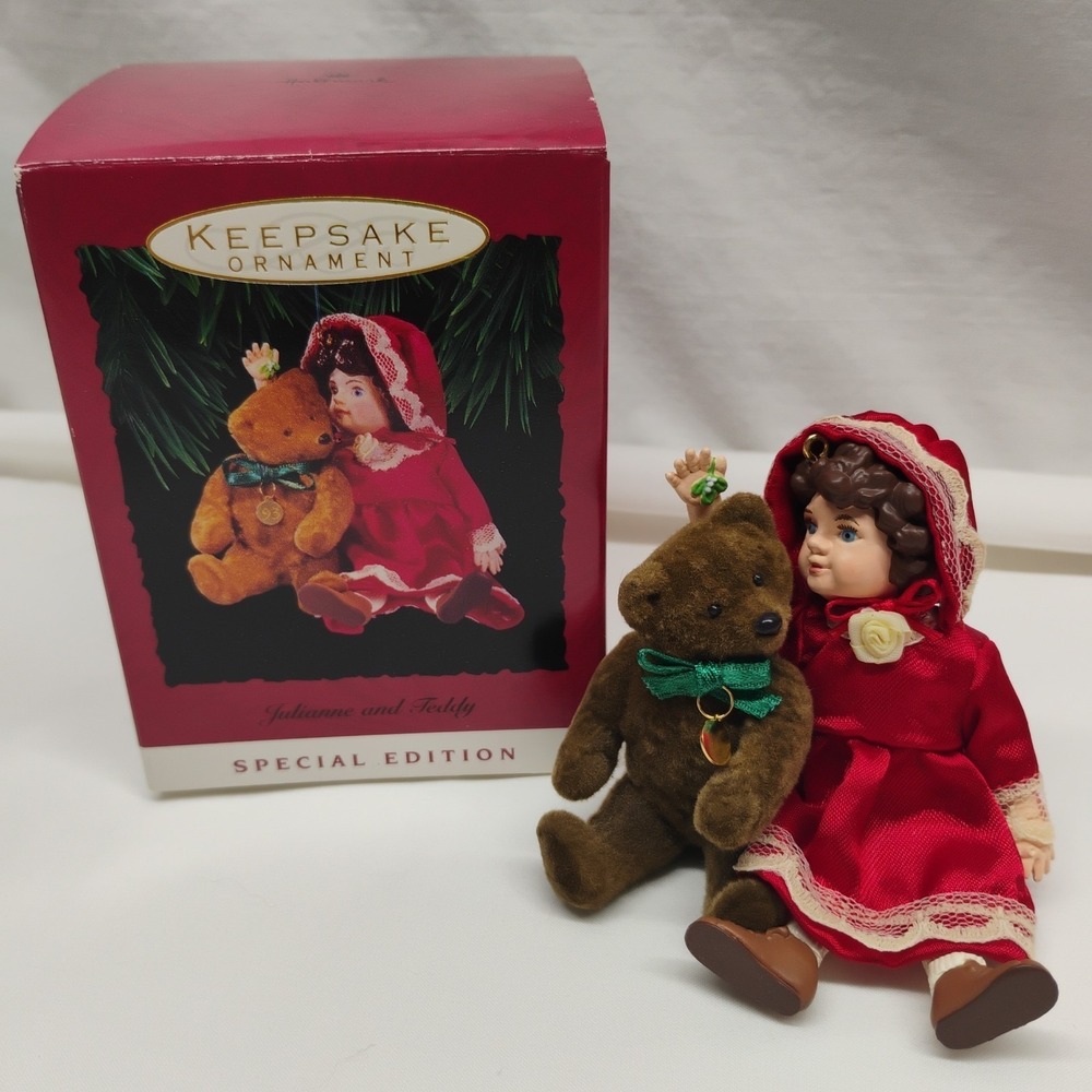 Hallmark Julianne & Teddy 1993 Special‎ Edition Christmas Keepsake Ornament